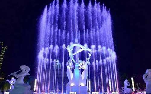 音樂噴泉的各種大型激光水秀表演是怎么實(shí)現(xiàn)的 音樂噴泉的各種大型激光水秀表演是怎么實(shí)現(xiàn)的