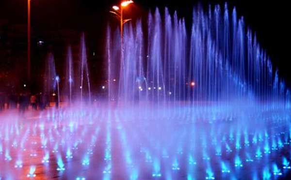 小雪：冬意漸濃，園林景觀中的溫馨與詩意